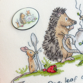 Needle Minder Anita Jeram - One leaf or two - Bothy Threads