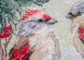 AH-238 Borduurpakket ABRIS ART - Chittering About Winter - Kletsen over de winter