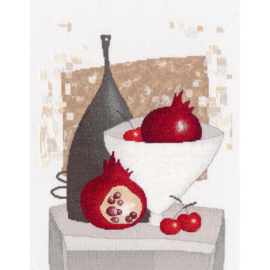 1679  Borduurpakket - Garnet Nocturne - OVEN