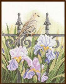 Borduurpakket Lanarte Home and Garden - Backyard Beauties - Dove - Duif