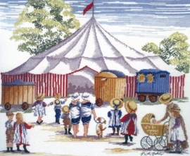 Borduurpakket - The Circus Comes to Town - All Our Yesterday