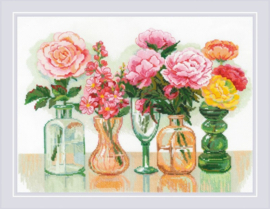 2355 Borduurpakket Flower Symphony - RIOLIS