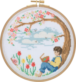 My Cross Stitch – Hoop kit –  A Quiet Place (DMC garens)