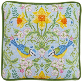 PETIT POINT BORDUURPAKKET KAREN TYE BENTLEY - SPRING BLUE TITS TAPESTRY - BOTHY THREADS