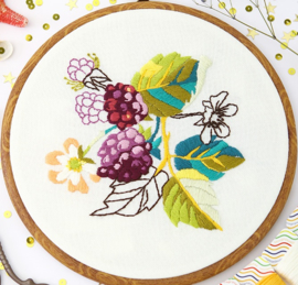 Dewberry - Embroidery (Braam)