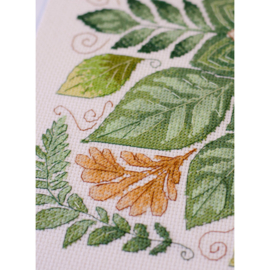AH-301 Borduurpakket ABRIS ART - Dance of the Leaves