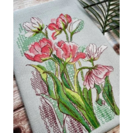 2354 Borduurpakket Graceful Tulips - RIOLIS