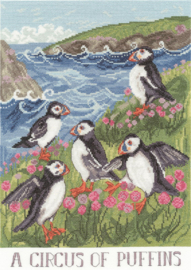 Borduurpakket Lizzie Spikes - A Circus Of Puffins - Bothy Threads