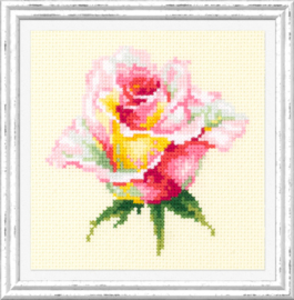 SMALL FLOWER: BLOOMING ROSE