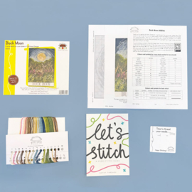 Borduurpakket Lizzie Spikes - Buck Moon - Bothy Threads