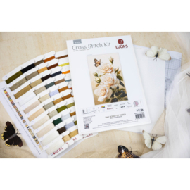 B7056  Borduurpakket Luca-S - The Scent of Roses - De Geur van Rozen