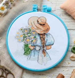AHM-099 Borduurpakket ABRIS ART - Daisies for her - Madeliefjes voor Haar
