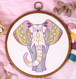Elephant - Embroidery (Olifant)