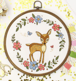 Fawn - Embroidery (Hertje)