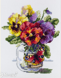 PANSIES AND BUTTERFLY (153)