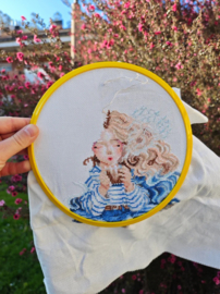 025 - Borduurpakket Ava Stitch - Delights of a Quiet Afternoon - Geneugten van een rustige middag