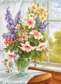 FLOWERS AT THE WINDOW (aida)