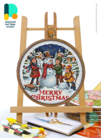 Borduurpakket Awesome Pattern Studio -  Snowy Christmas Day - Sneeuwachtige Kerstdag