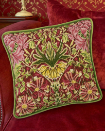 Petit Point borduurpakket William Morris - Honeysuckle And Tulip - Bothy Threads