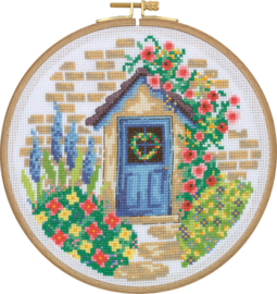 My Cross Stitch – Hoop kit –  Summer Cottage (DMC garens)