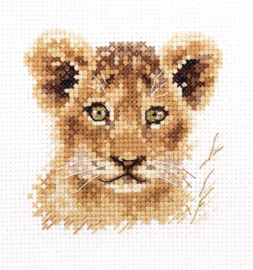 ANIMAL PORTRAITS. LION CUB