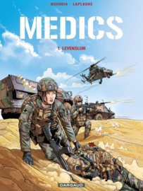 Medics- Hardcover 01