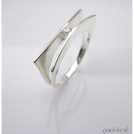 zilveren ring met zirconia