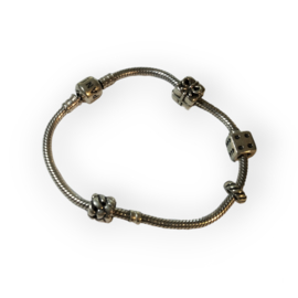 Pandora armband met bedels