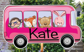 Geboortebord Katy - dieren in busje schoolreisje schoolbus
