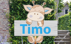 Geboortebord Timo  -  giraffe houten hek hek