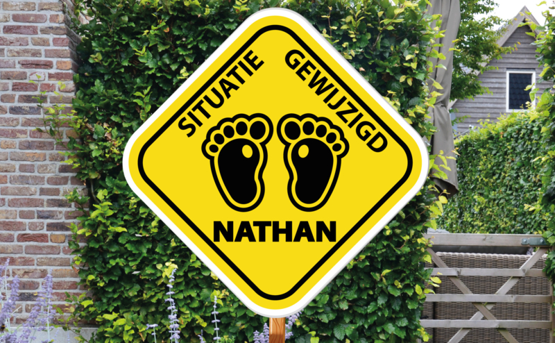Geboortebord Nathan  -  waarschuwingsbord voetjes situatie gewijzigd