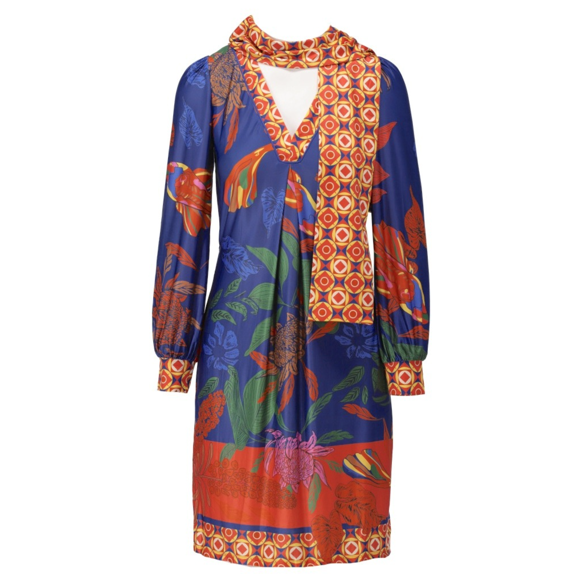 K-design B120 P009 Travelstof v-hals jurk met print en sjaaltje