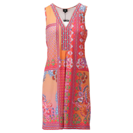 K-design A401 P962 mouwloze travelstof jurk met print