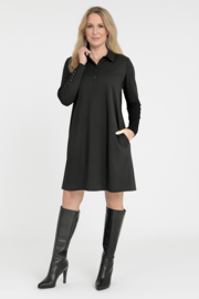 Only-M Sporty Chic zwarte travelstof a-lijn  jurk  SC.Abito.068