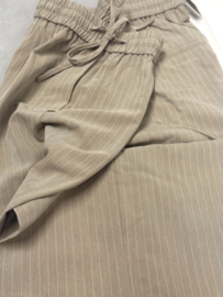 Costamani Emmaloose pantalon met krijtstreep
