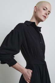 Jane Lushka Sabine lange zwarte travelstof jurk met band U9221676/L