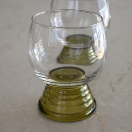 Roemer - vintage - set van TWEE - Met groene voet