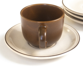 Kop en schotel - vintage - Koffie- Thee - Cappuccino - KIL nr 00713 - set van vier