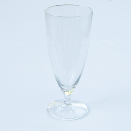 Glas op voet - vintage - set van drie