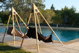 Ligwam – hanging outdoor chair with light