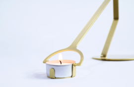 Rising Balance - dynamic candleholder