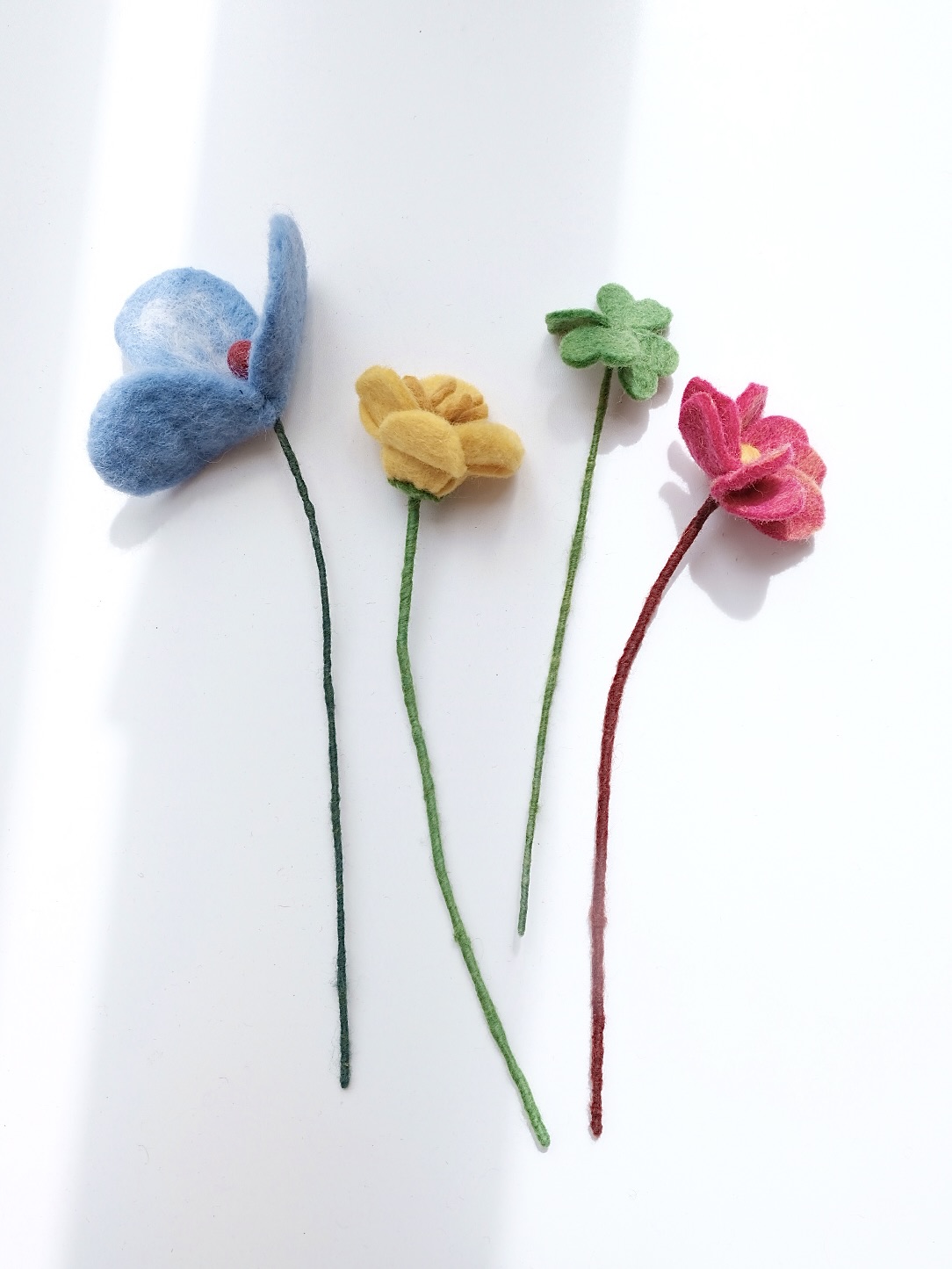 Endless Flower Daffodil - Aveva Design