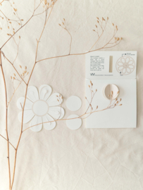Magic Flower White - Jurianne Matter