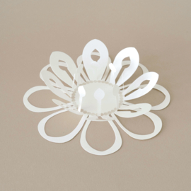 Magic Flower White - Jurianne Matter