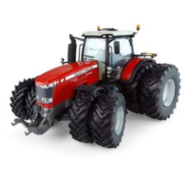 MASSEY FERGUSON 8740 tractor. UH5243 Universal Hobbies. Schaal 1:32