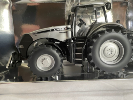 CASE IH MAGNUM 370 CVX in Zilver kleur. Si4489