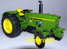 John Deere 3120 2 wd tractor. Schuco Scale 1:32