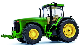 JOHN DEERE 8400 SCHUCO SC7875. 2023.