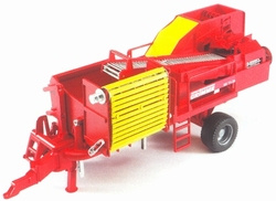 Grimme SE 75-30 potato harvester Bruder BRU02130 Scale 1:16