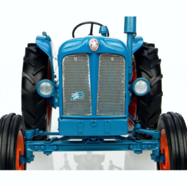 Fordson Power Major. Universal Hobbies UH2640 Scale 1:16